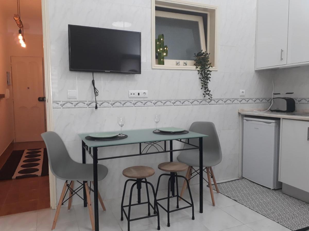 Apartamento Nas Olaias A 5 Minutos Da Faculdade Isel E Ist Lisboa Exterior foto